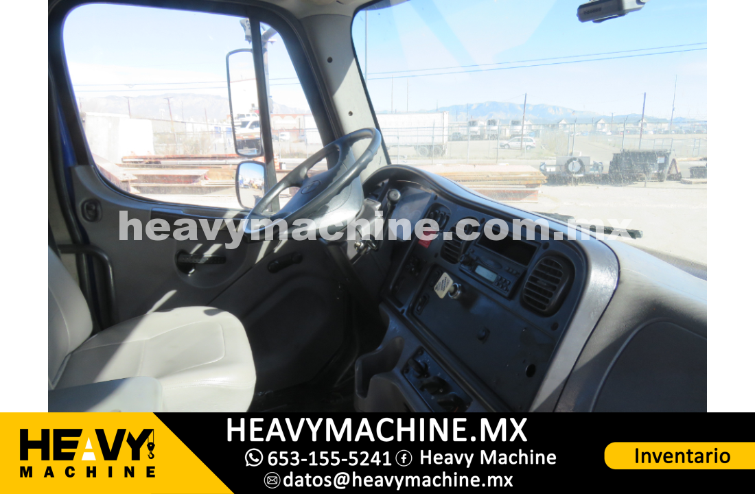 Grúa Articulada 2007 Freightliner M2 106